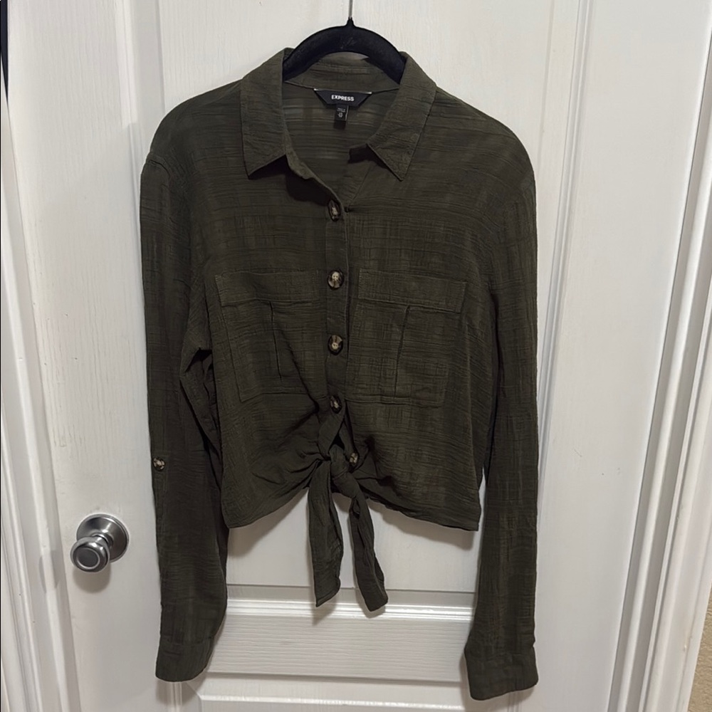 Express Green Notched Collar Tie Front Button Down Shirt